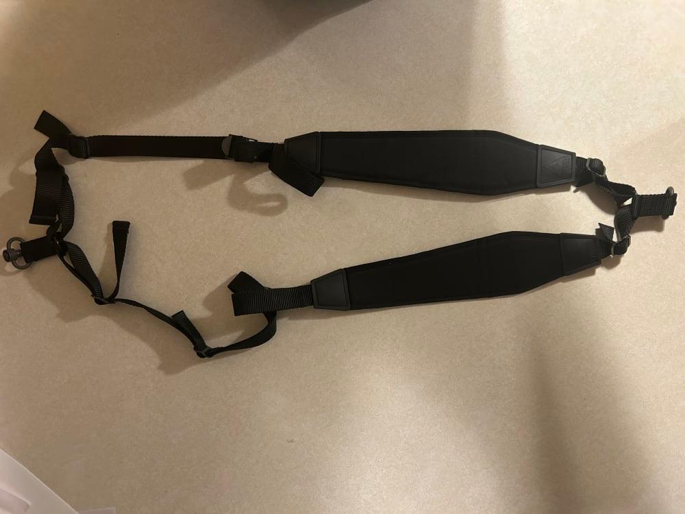 1 Grovtec Double shoulder sling. 